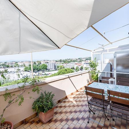 Central Station Terrace Apartment Near The Sea Pescara Esterno foto
