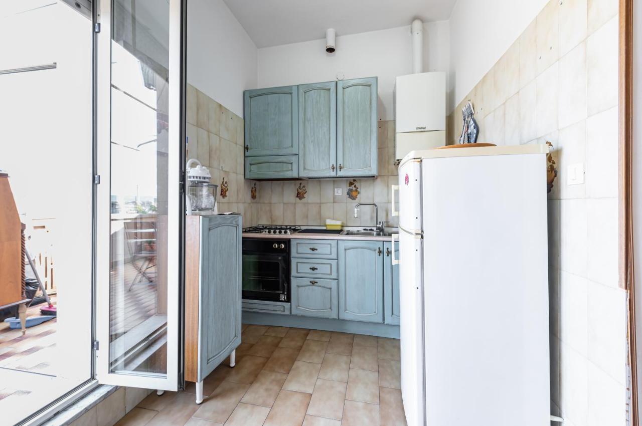 Central Station Terrace Apartment Near The Sea Pescara Esterno foto